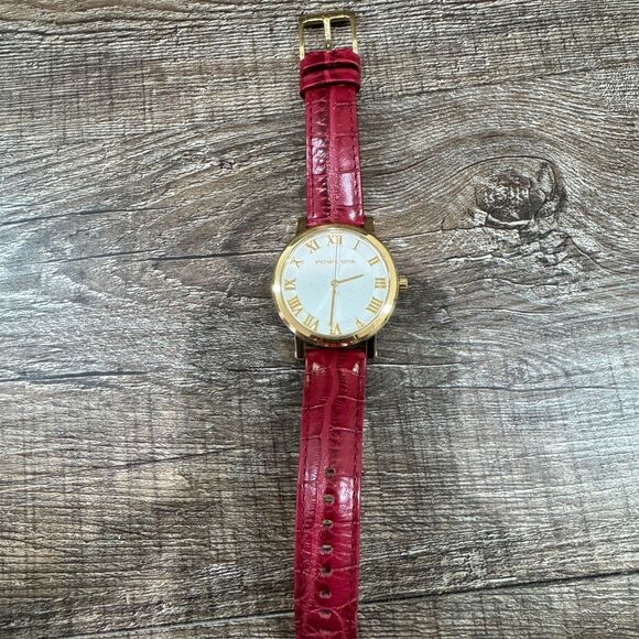 Michael Kors Watch Lot of 9 Fashion Luxury Watch AS IS Needs Battery main image 14